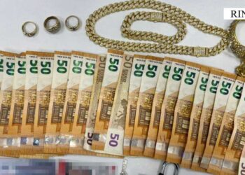 Vidhnin bagazhet në Rinas, arrestohet punëtori i Aeroportit, procedohet 1 tjetër