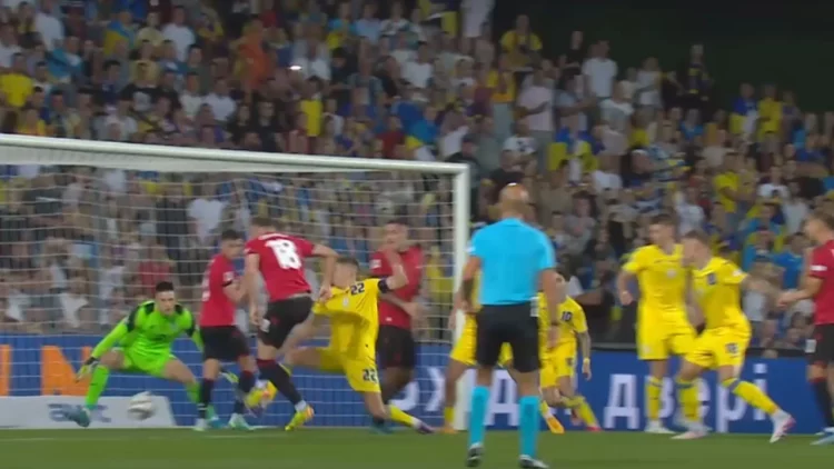 Ukraina gjen golin e avantazhit, përmbysje menjëherë nga Shqipëria dhe 1:1 (VIDEO)