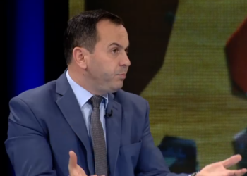 “Dënimi i Salianjit pa ligj”/ Juristi Daci: Ka shkelje të lirisë së shprehjes, Gjykata e Lartë do ta zgjidhë