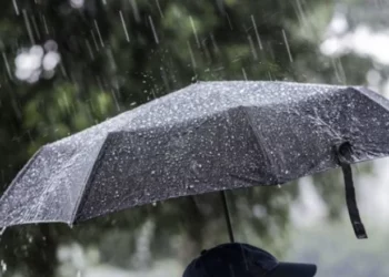 Reshje shiu deri në mesditë, si parashikohet moti për këtë të martë