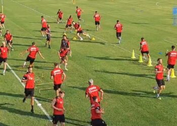 Kombëtarja në stërvitje/ Ismajli në vend të Gjimshitit, bashkohen tre futbollistët e fundit