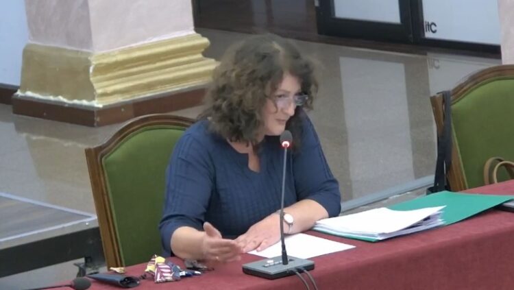 Albana Fico merret në pyetje nga komisioni i hetimit të Koncesionit të Sterilizimit