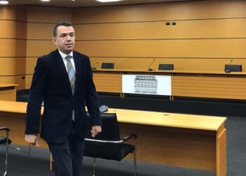 Probleme me kredinë e butë, Komisioneri Publik kërkon shkarkimin nga detyra të gjyqtarit Juljan Haxhiu