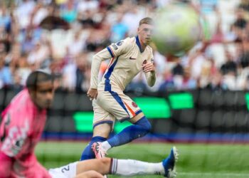 Premier League/ Liverpool merr kreun, fitojnë Chelsea e Tottenham! Në fushë edhe Man. United