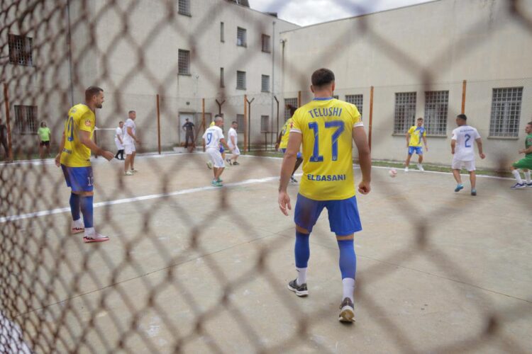 Të paraburgosurit ndeshje miqësore me ekipin e AF Elbasanit