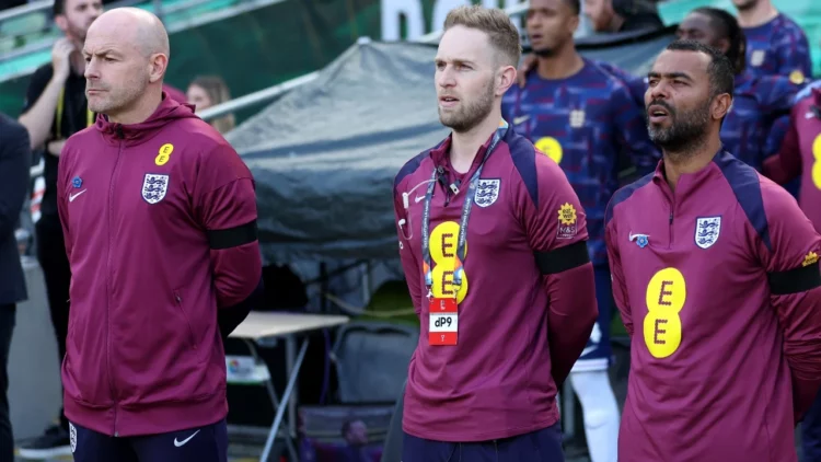 Trajneri i ri i Anglisë mban premtimin e bërë në debutimin kundër vendit të origjinës