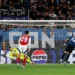 VIDEO/ Atalanta dhe Arsenali ndahen në paqe, Barcelona mposhtet nga Monako. Atletiko Madrid triumfon