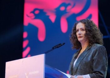 Argita Malltezi tregon pagën që ka patur gjatë punës me UNMIK