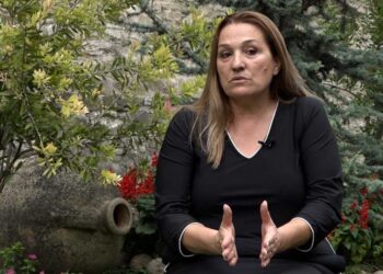 “Basha na tradhtoi”, Açka flet edhe për përplasjen me Bardhin: Prisja një sms!