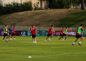 Kombëtarja nis përgatitjet për dy ndeshjet me Ukrainën dhe Gjeorgjinë