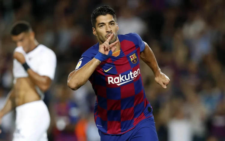 Prapaskena: Suarez bindi yllin e Barcelona-s të mos largohej këtë verë