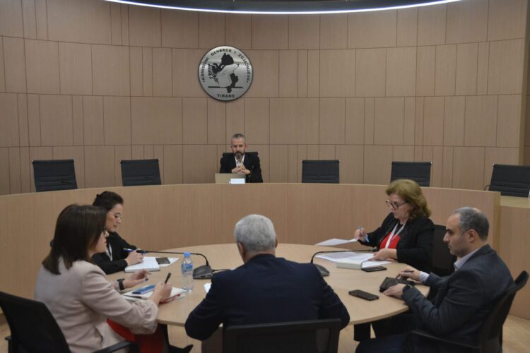 Shpenzimet në zgjedhjet 2023, KQZ kërkon “gjobitjen” e PS dhe PD