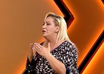 Nëna biologjike më mohoi për herë të dytë”, Elisa e lënduar: Më shau dhe mashtroi për një…