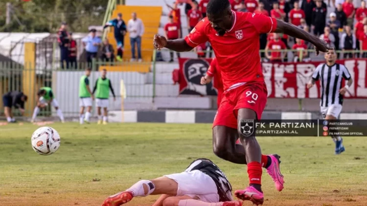 Goditet me sende të forta stafi i Partizanit në ndeshjen me Laçin