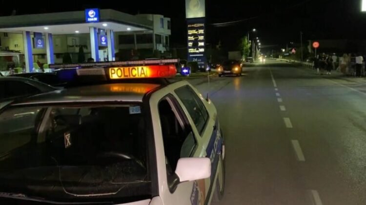 Benzi përplas një grua në Pogradec, e dëmtuara çohet në spital