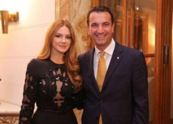 Denoncoi skemën e pastrimit të parave nga çifti Veliaj- Xoxa, kërcënohet me jetë gazetari holandez