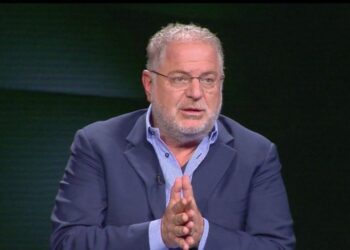 Baton Haxhiu: Dënohet Salianji dhe jo dhjetëra të tjerë afër pushtetit