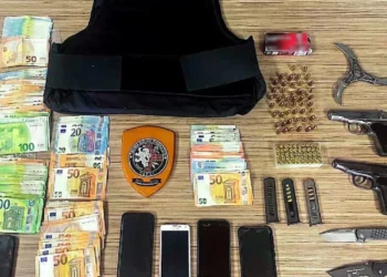 Asgjesohet banda që vinte gjoba në Greqi, drejtohej nga shqiptari