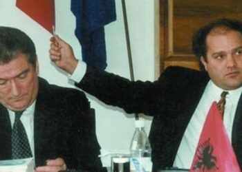 Berisha përkujton Azem Hajdarin: Tribuni ynë na thërret për të shporrur këtë qeveri