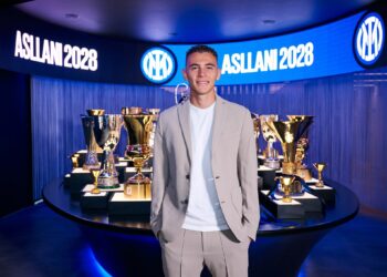 Asllani flet pas rinovimit me Interin: Është gjithmonë nder që të vesh këtë fanellë