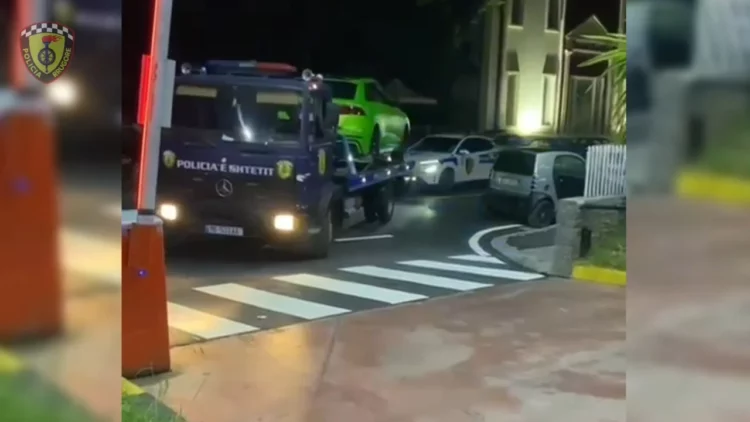 Tapë në timon, Kozakut i sekuestrojnë makinën super luksoze