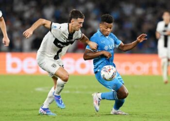 Arma në kokë, futbollisti i Napolit grabitet pas ndeshjes me Parmën