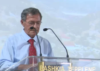 “Qëlloni mbi civilët”, piloti i MIG zbulon urdhrin që mori në 1997