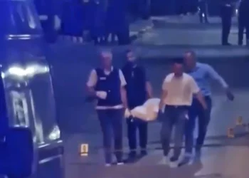 Si nisi sherri për “pse më këqyr shtrembër” që përfundoi në masakër në Prishtinë