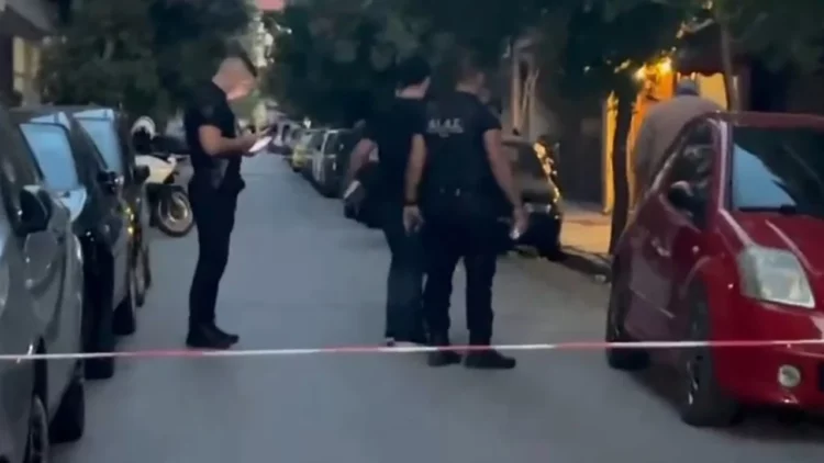 Shkëmbim zjarri në Athinë/ Plagoset një shqiptar, po ndiqte disa persona me motoçikletë