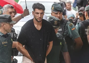 Akuzohet për sulm seksual ndaj dy vajzave, Valencia pezullon Rafa Mir