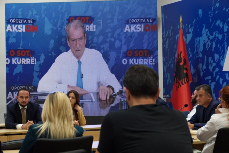 “Do ta marrë madantin duke arrestuar opozitën”/ Berisha mbledh urgjent Kryesinë: U dënua Salianji, Rama kërcënoi edhe Bardhin