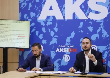 Salianji nxjerr përgjimet mes drejtuesve të policisë së Fierit dhe Fredi Alizotit: Do bënte burgun në këmbim të parave