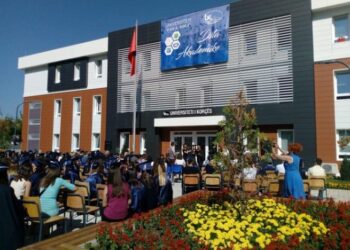 Regjistrimet në Universitetin e Korçës, braktiset mësuesia, zgjidhet sporti dhe infermieria