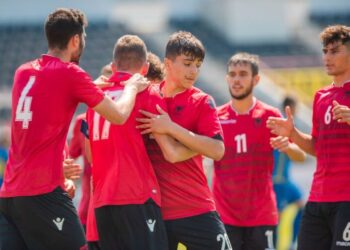 Dy ndeshjet e shtatorit, trajneri Ahmataj publikon listën e Shqipërisë U-19