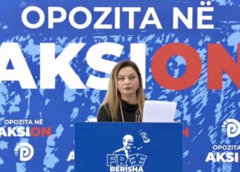 PD: Rektorët dhe dekanët e Universiteteve janë caktuar nga partia