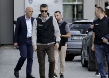 Në akuzë për korrupsion, arrest shtëpie për sekretarin e Ministrisë së Mjedisit