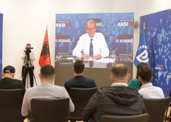 Berisha për buxhetin 2025: Mjafton për dyfishimin e rrogave e pensioneve, por do të jetë vjedhja më e madhe