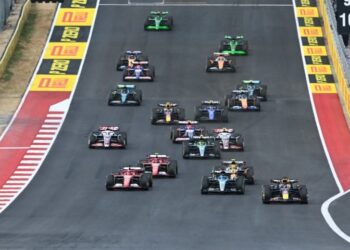 F1, Verstappen dominon garën sprint në SHBA