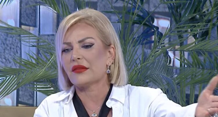 Maya thyen heshtjen mbi divorcin: Ish-bashkëshorti im ka probleme me alkoolin dhe drogën…tani nuk takon as djalin!