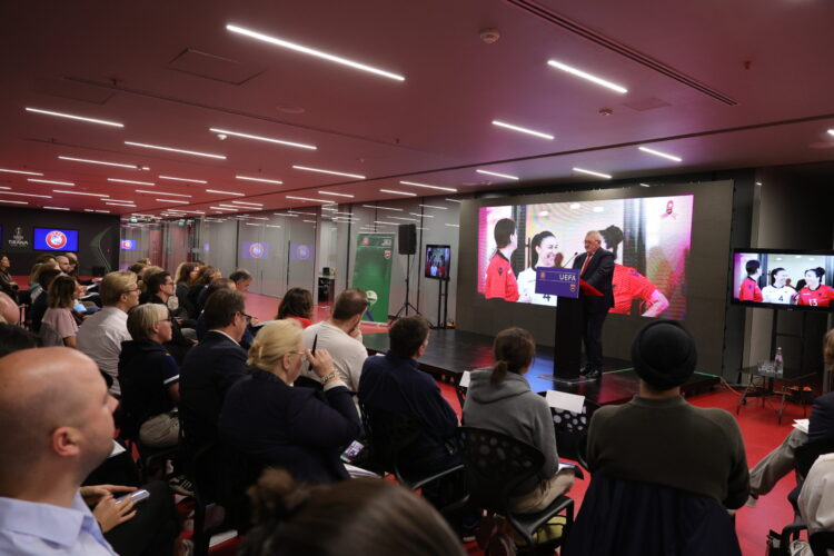 Nis mbledhja e UEFA SES në Tiranë, Presidenti Duka: Të angazhuar për të krijuar një të ardhme më të mirë e më të qëndrueshme për futbollin europian & komunitetet