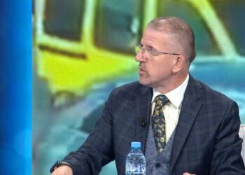 Arrestimi i Metës/ Eugen Beçi: Nuk janë respektuar procedurat, makinat pa logo dhe…