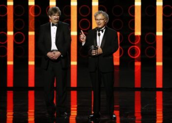 Dy shkencëtarë amerikanë fitojnë çmimin Nobel në Mjekësi për zbulimin e mikroRNA