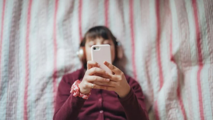 TikTok paditet për ‘ndikim negativ’ të shëndetit mendor të adoleshentëve