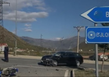 Aksident në Bulqizë/ Plagosen dy persona, nisen drejt Traumës