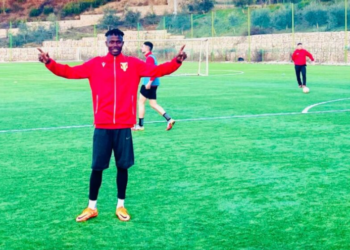 Akuzohet se shiste viza turistike false, arrestohet futbollisti në Tiranë