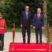 Video – Takimi me Begajn, Erdogan pritet me ceremoni në Presidencë