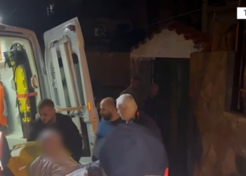 Zjarri në azil, u bllokuan katër të moshuar, ndërhyn policia – Video