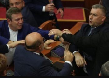 Sherri mes deputetëve në parlament, GJKKO pushon hetimet me kërkesë të SPAK