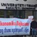 Studentët e fakultetit të Ekonomisë e nisin vitin e ri akademik me protestë