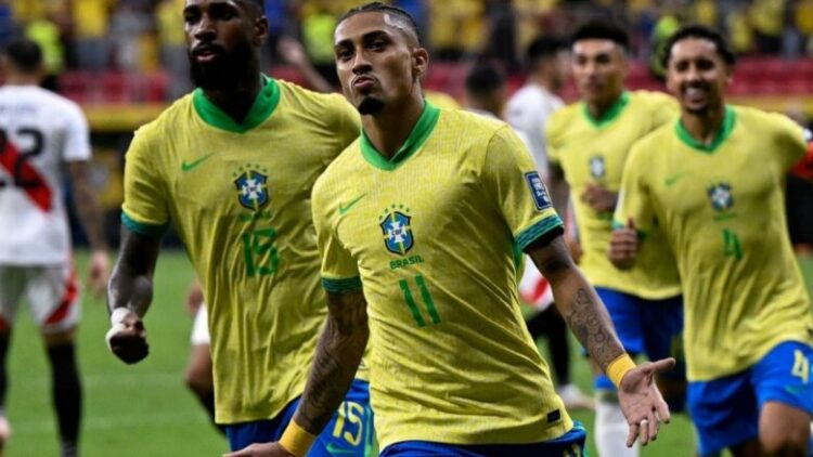 Brazili triumfon me rezultat të thellë ndaj Perusë